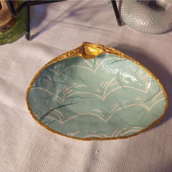 DECOUPAGE CLAM SHELL - Picture 4 of 6
